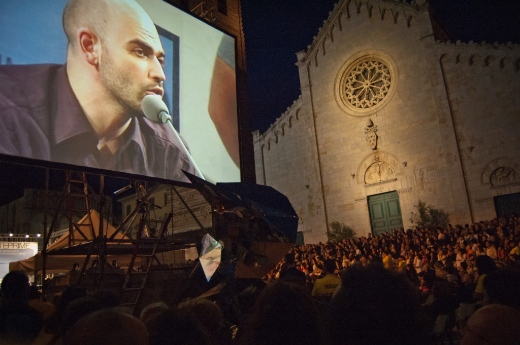 Roberto_Saviano_2010_Pietrasanta