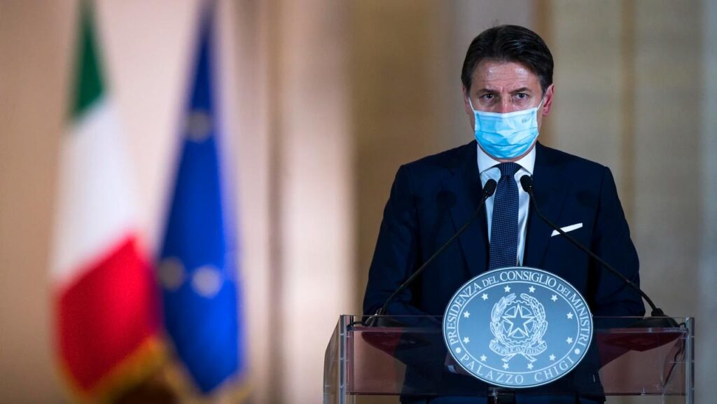 Giuseppe Conte's press